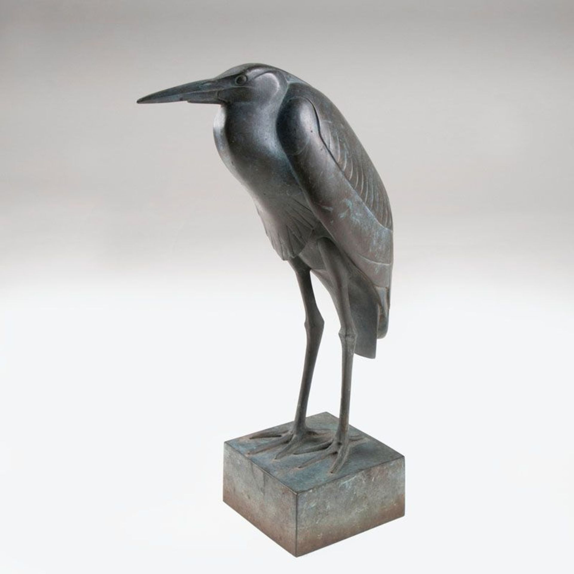 Wilhelm Krieger (Norderney 1877 - Herrsching 1945) Bronze-Skulptur 'Reiher' Bronze, H. 27,5 cm,