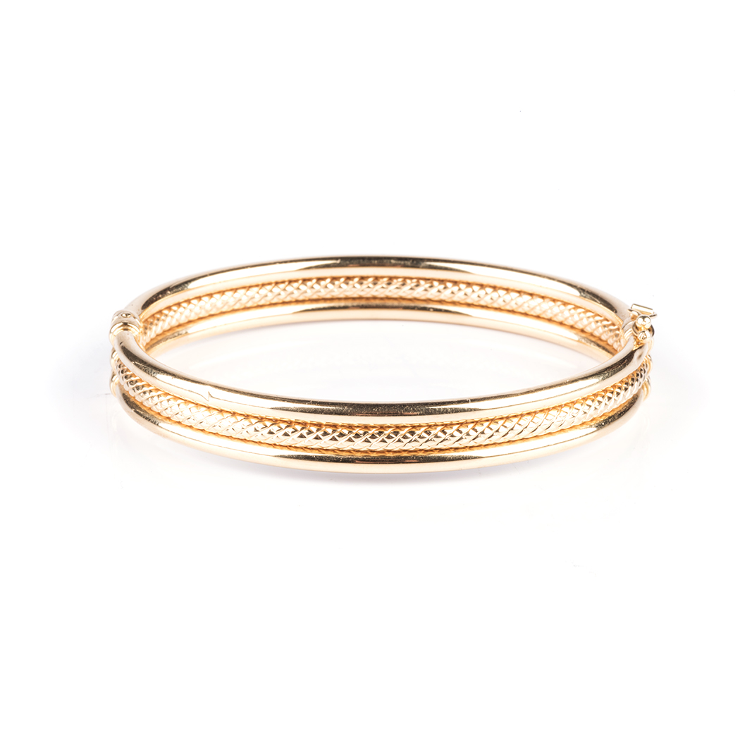 A GOLD BANGLE