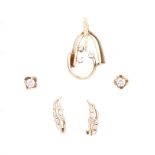 A MISCELLANEOUS COLLECTION OF 9K YELLOW GOLD AND DIAMOND JEWELLERY