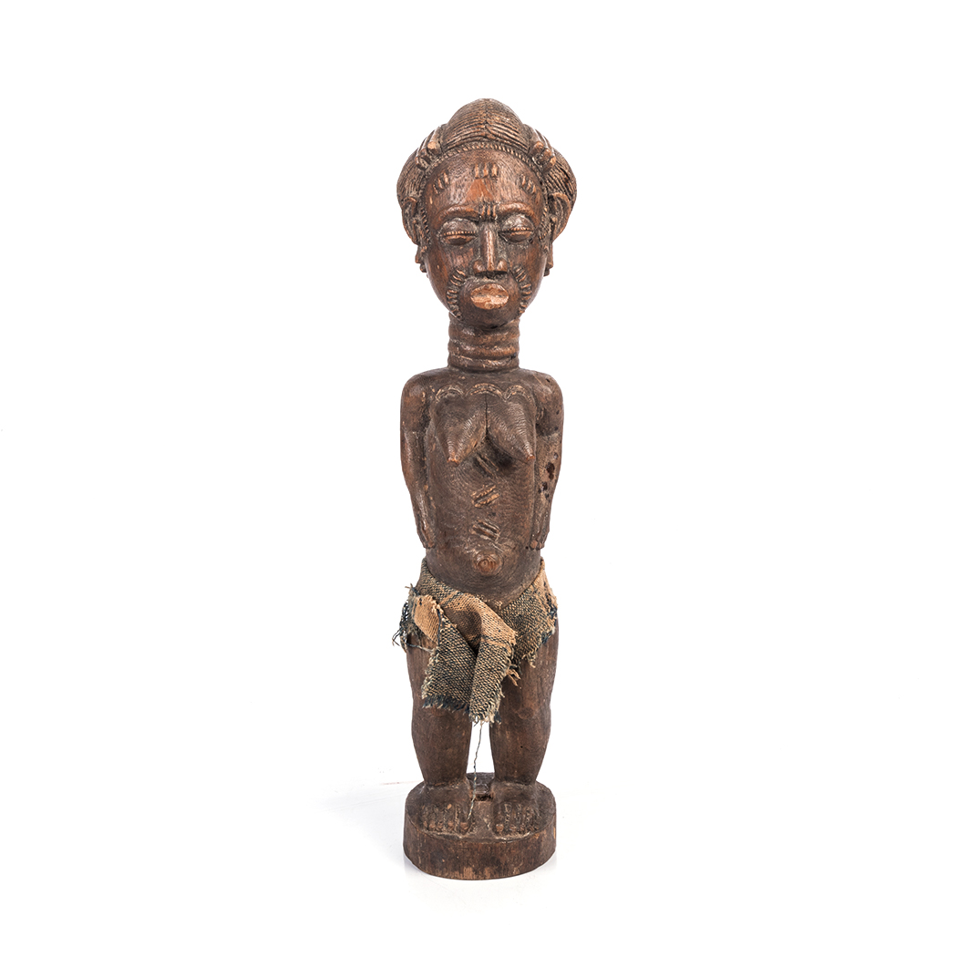 A KULUNGA STANDING FEMALE FIGURE,LAGOON REGION, IVORY COAST, MID 20TH CENTURY