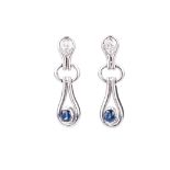 A PAIR OF 18K WHITE GOLD, DIAMOND AND SAPPHIRE EARRINGS