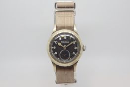 Vintage Military Jaeger-LeCoultre MK10, black circular dial marked with British military crows foot,