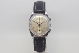 Vintage Breitling Chronograph, circular dial with Arabic and dot hour markers, two subsidiary