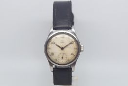 Vintage Omega Arabic and baton hour marks, outer minute track, subsidiary seconds dial, 30mm