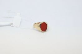 Single stone carnelian signet ring, set in 9ct yellow gold, ring size R1/2