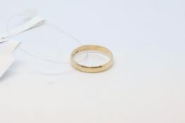 9ct yellow gold wedding band, ring size J