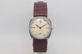 Rare Gentleman's Omega Sector Dial Sports Watch circa 1930s, 12, 3, 9 white cream dial with blue