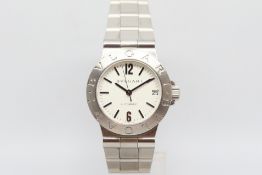 Ladies Bvlgari with an automatic date movement, stainless steel bracelet watch (AF)