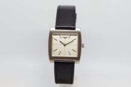 Gentlemen's Longines Vintage Wristwatch w/ Box, square quartered silver dial with baton hour
