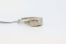 Art Deco diamond ring stamped 585 for 14ct gold. Size S 1/2 Diamond approximately 0.10cts