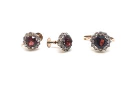 Garnet and paste cluster earrings, and ring set, in 9ct rose gold