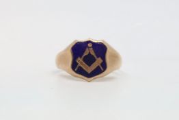 Edwardian Masonic enamel ring, mounted in 9ct rose gold bearing hallmarks for Chester 1909