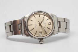 Gentlemen's Tudor Oysterdate Prince Wristwatch, circular dial with baton hour markers and a date