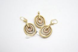 18ct bicolour gold earrings, designed as three graduated mesh ovals, together with a pair of