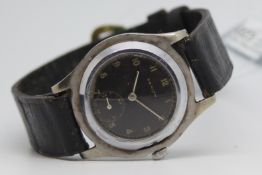 Gentlemen's Zenith Military Vintage Wristwatch, circular black dial with gilt Arabic numerals and