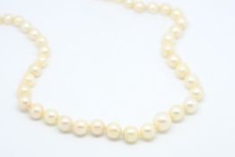 Single row graduated pearl necklace, graduated cultured pearls measuring 3.2 - 8.6mm, strung knotted