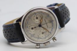 Gentlemen's Girard-Perregaux Vintage Chronograph Wristwatch, circular silver dial with multiple