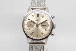 Gentlemen's stainless steel Zenith chronograph watch, circa 1960s, silver sunburst dial with painted