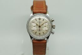 Gentlemen's Lemania 105 Vintage Chronograph Wristwatch, circular beige dial with gold baton and