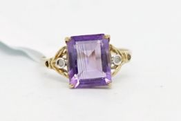 Single stone amethyst ring, in 9ct gold, ring size O