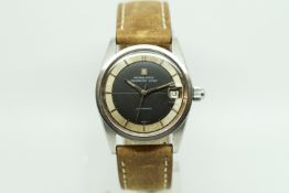 Gentlemen's Universal Geneve Polerouter Super Vintage Wristwatch, circular black and silver two tone