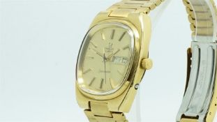 Gentlemen's Omega Seamaster Quartz Date Wristwatch, square champagne dial with two tone hour markers