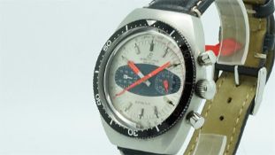 Gentlemen's Breitling Sprint 'Surf Board' Vintage Chronograph Wristwatch, circular silver navy