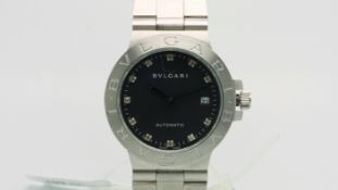 Bvlgari, black diamond dot dial, date aperture, think outer Bvlgari signed bezel, 38mm stainless