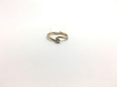 Diamond set engagement ring. The illusion set diamond on a 9ct shank. UK size O. 2.4g