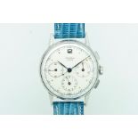 Gentlemen's Universal Geneve Chronograph Wristwatch, circular white triple register dial, dot hour