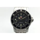 Gents Tag Heuer Professional 200 Meters Ref. 929213G, circular black dial with luminous hour markers