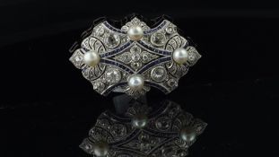 French Art Deco diamond, sapphire and pearl pendant/brooch, four 6mm white pearls, set with