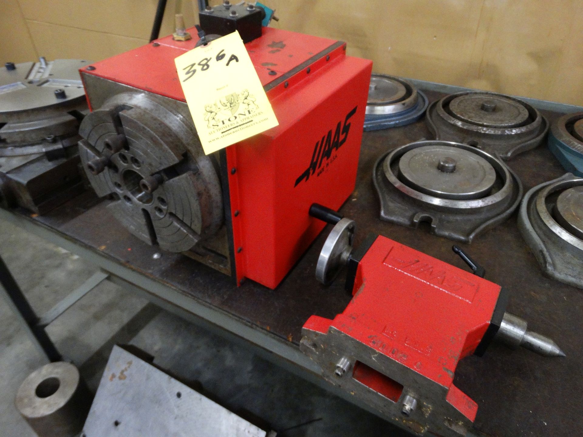 Haas 4th Axis Rotary Table- HR210, 8"