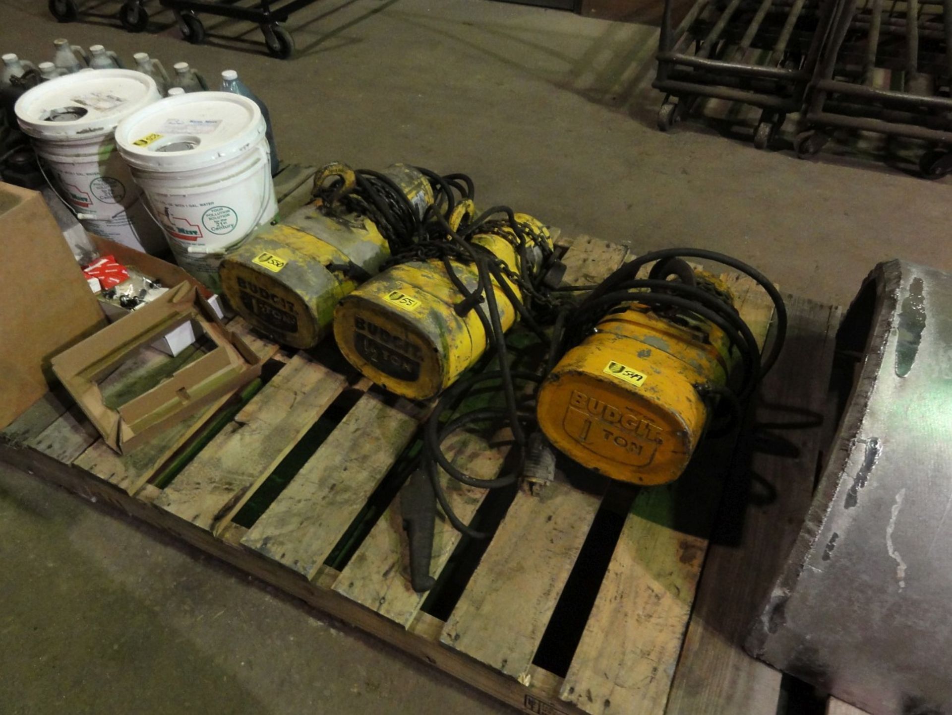 Budget 1/2-ton Hoist