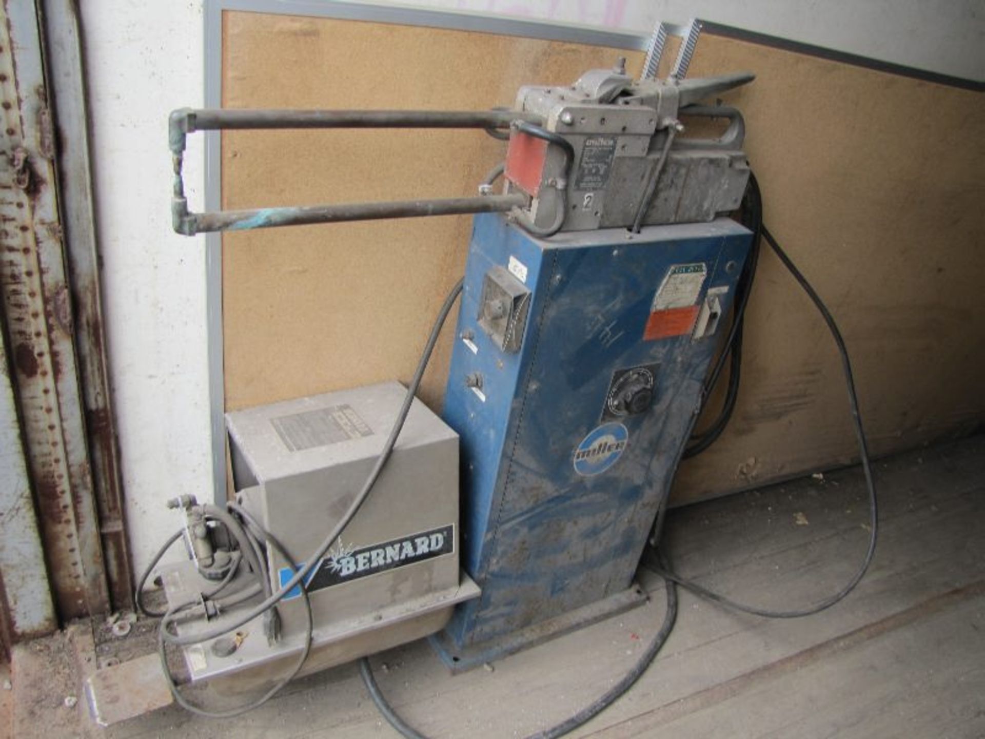 Miller Model MPS 20 FT Resistance Spot Welder, Volts 230, Amps 90, Single Phase 60 Hz, OCV 35, 20