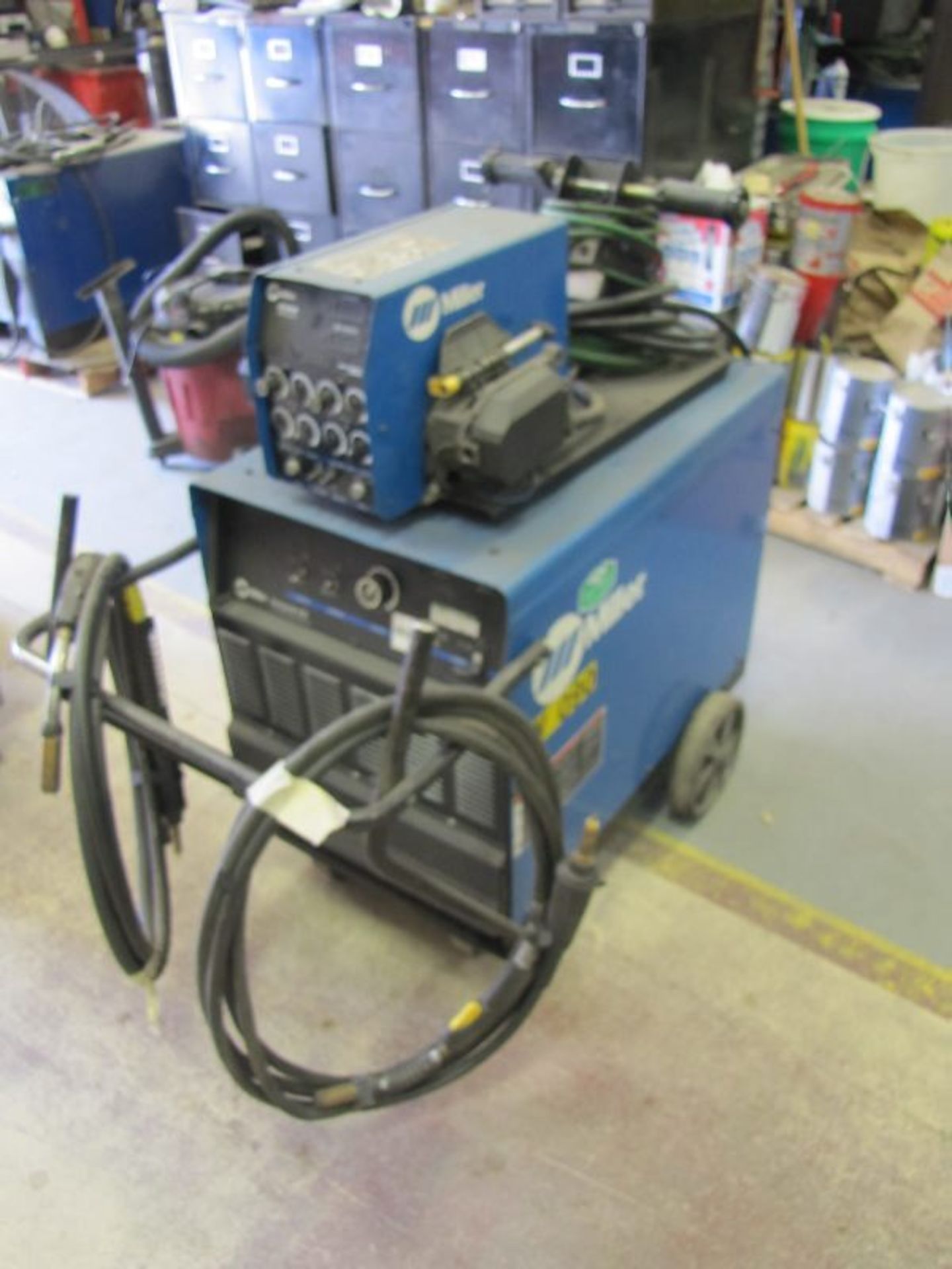 Miller Delta Weld 452, CV-DC Welding Power Source, S/N; LH200157C, Volts; 200/230/460, KW: 21.1, - Image 4 of 10