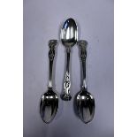A Set Of Three Victorian Silver Tablespoons, Kings Pattern, Chawner & Co, London, 1864 304g in