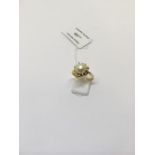 Continental 14ct Gold & Pearl ring