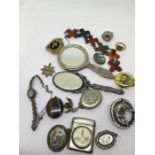 Collection of Victorian and later jewellery agate and silver etc