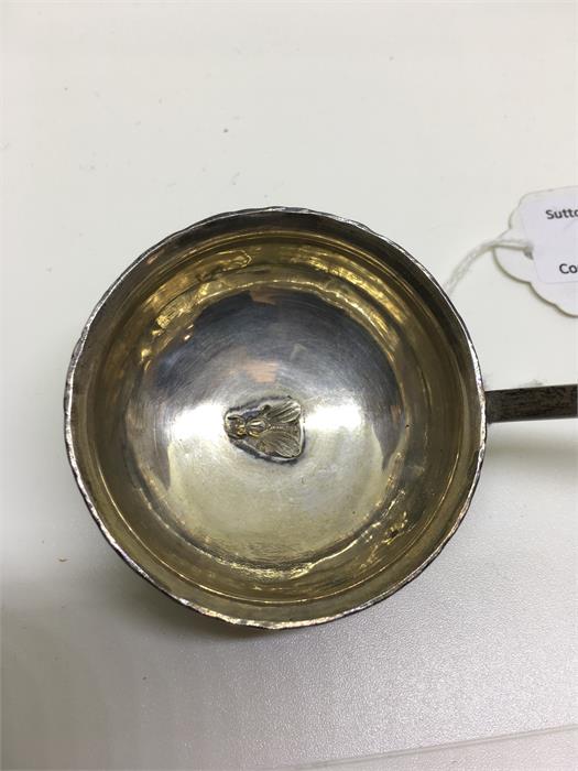 Georgian silver brandy ladle with fly insert - Image 2 of 2