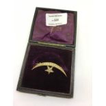 Victorian 15ct Gold half moon &Astarte seed Pearl Brooch boxed