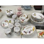 Royal Worcester dinner Set In The Style Evesham With a Tea Pot Enoch Wedgewood (Tunstull) Limited