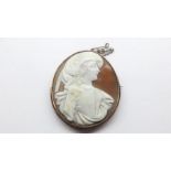 Antique 9ct Gold Mounted cameo Brooch