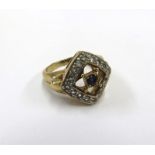 9ct Gold stone Set Dress Ring weight 5.5g