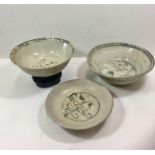 3 Sawankhalok Sukhothai Bowls spur marks to inner covetto