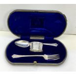 WW1 Period Boxed Silver Christening Set engraved on serviette ring with initials and dated 1915