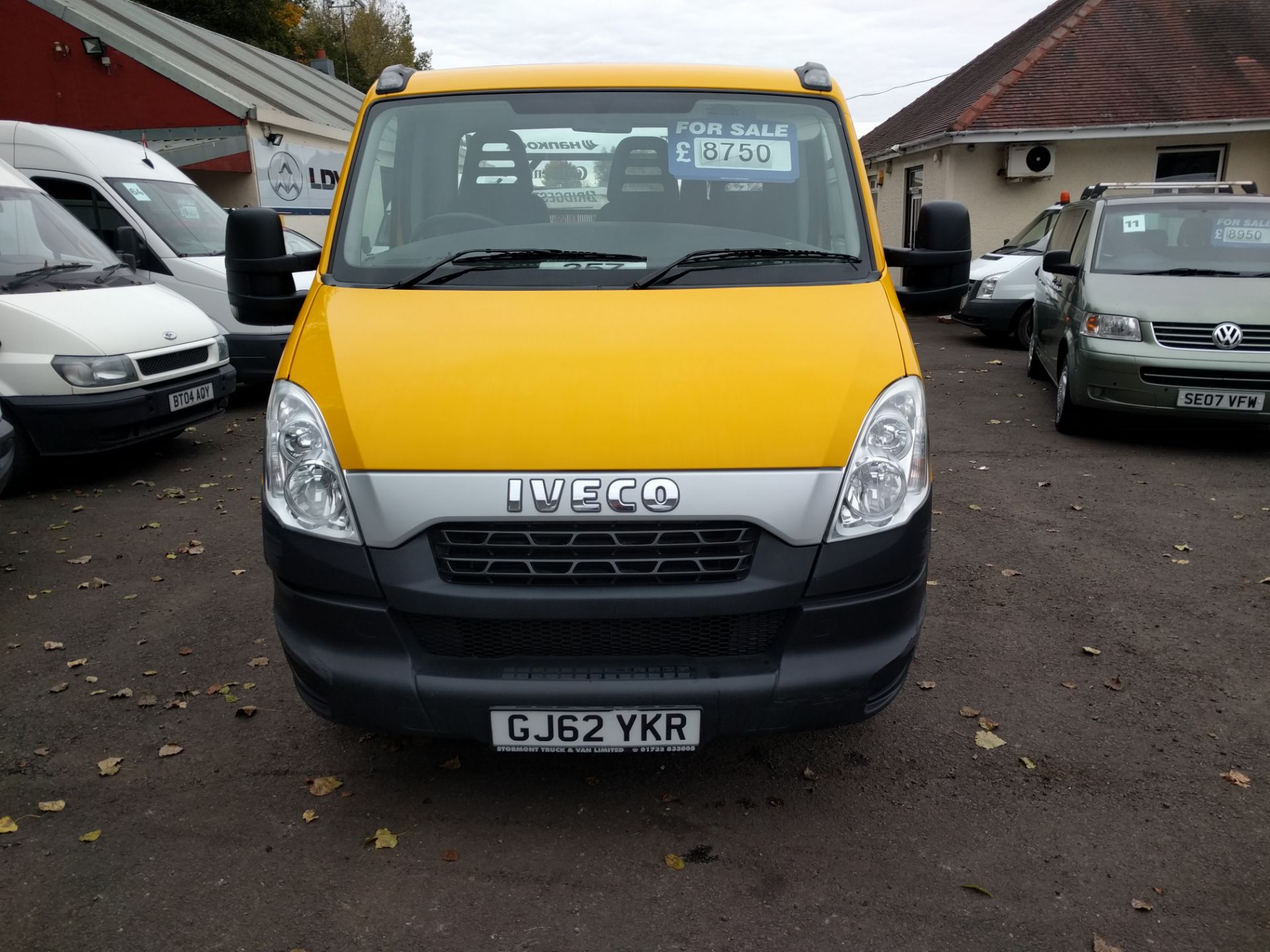 2012 IVECO 50C15 DROPSIDE WITH REAR COMPRESSOR AND ONLY 26000 M - Image 2 of 11