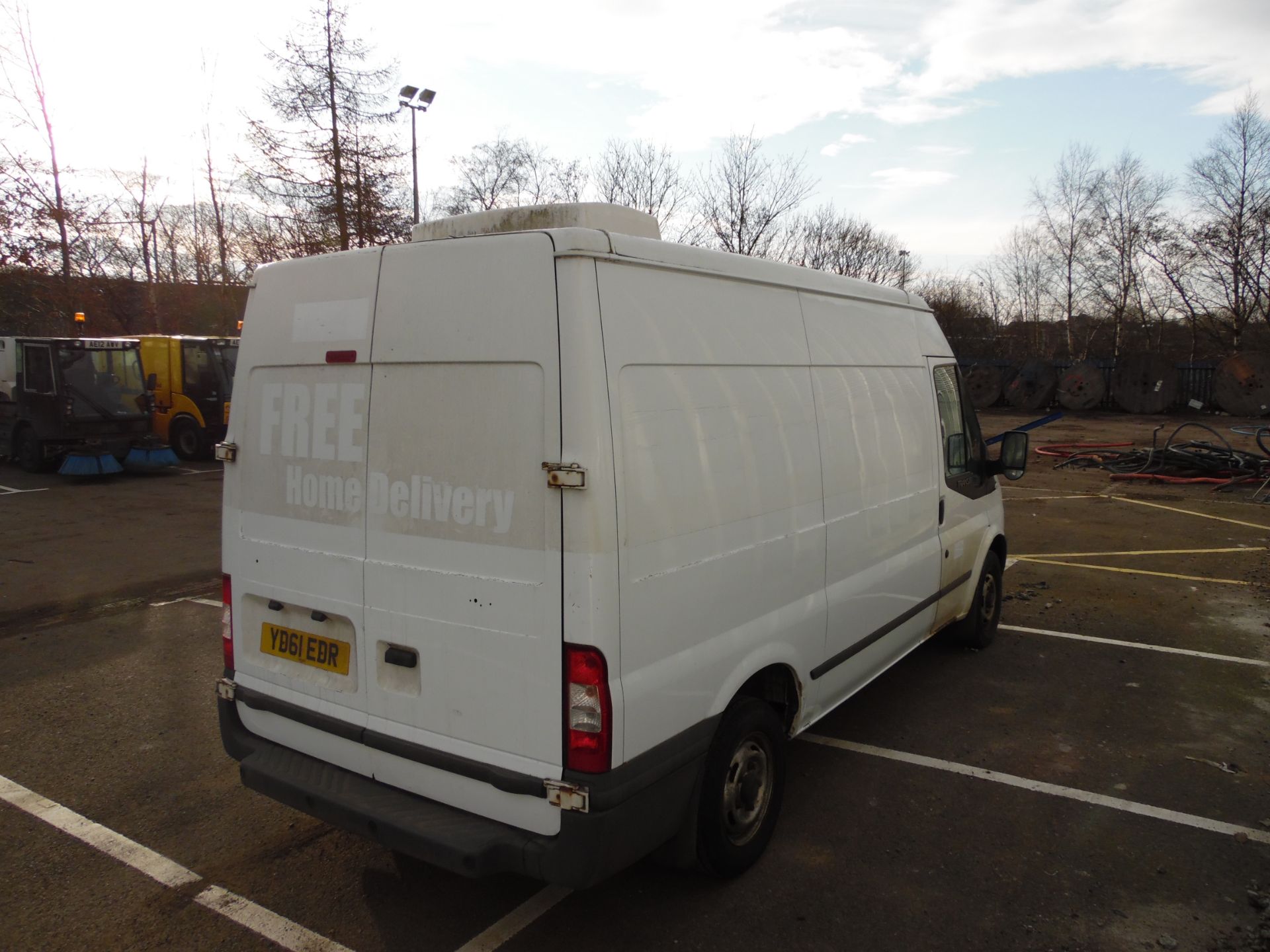 2011 FORD TRANSIT T300 FWD 85 FRIDGE PANEL VAN - Image 6 of 10