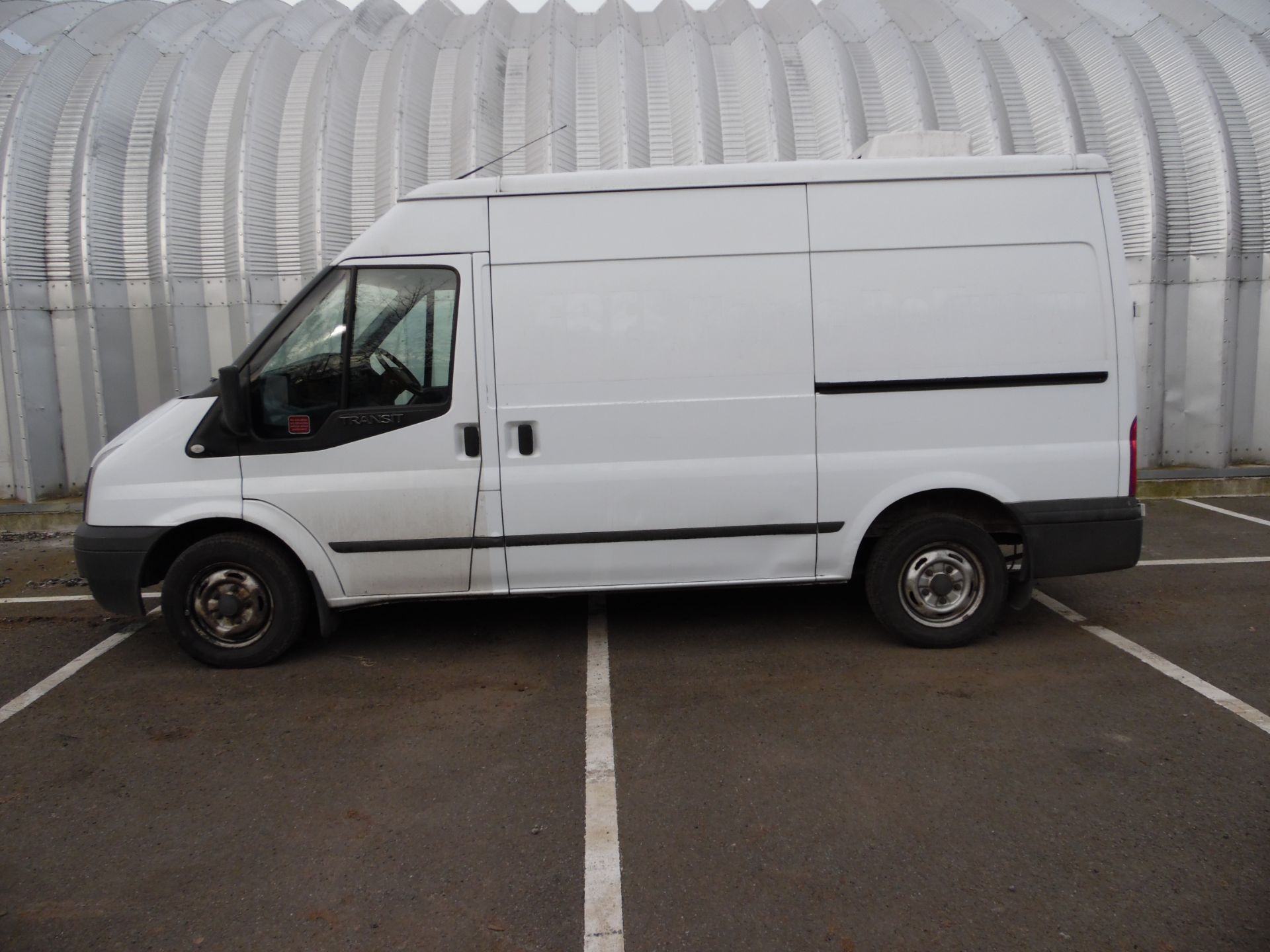 2011 FORD TRANSIT T300/100 FWD FRIDGE VAN - Image 3 of 11