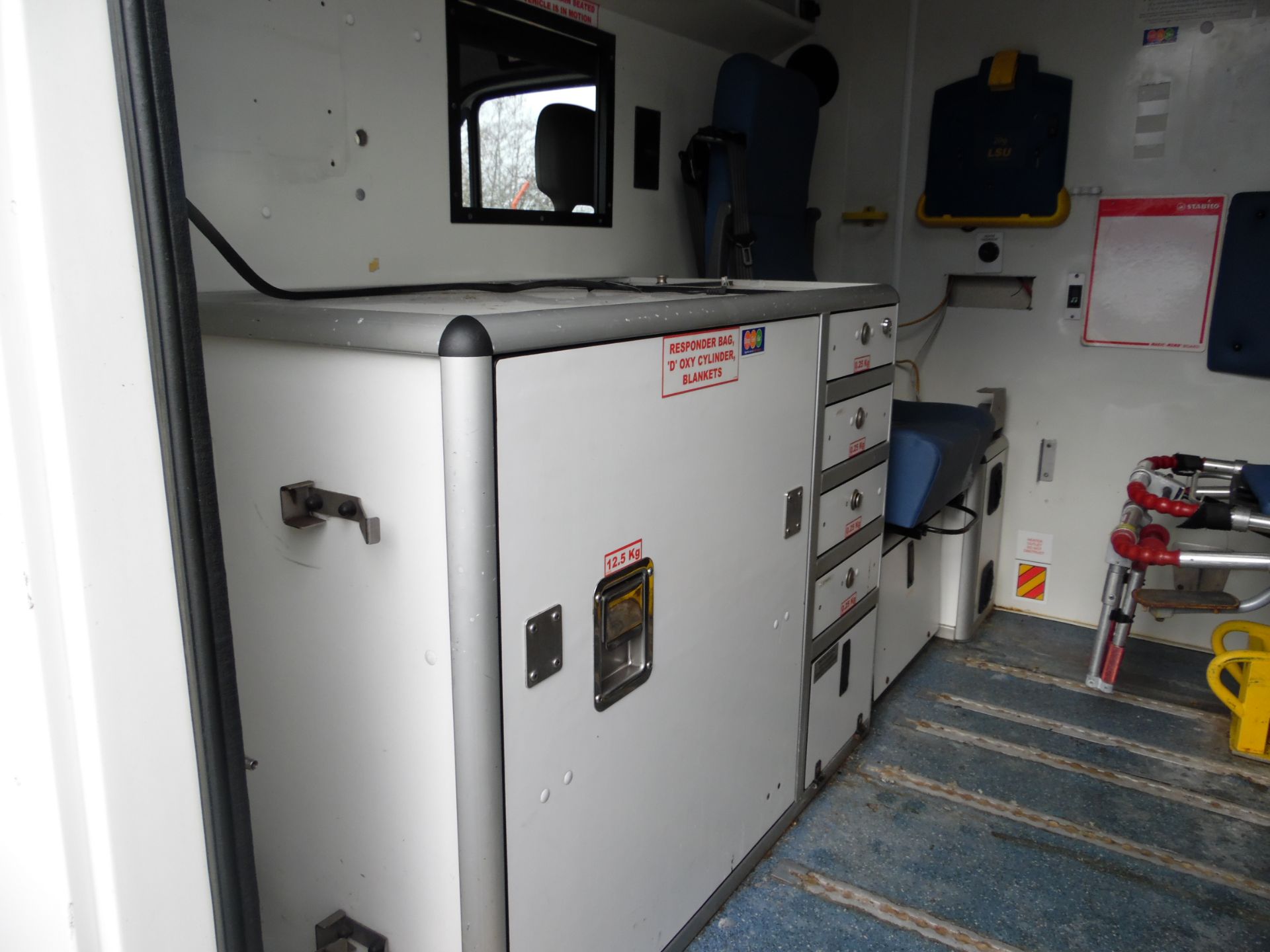 2006 VOLKSWAGEN LT46 TDI AMBULANCE - Image 10 of 12